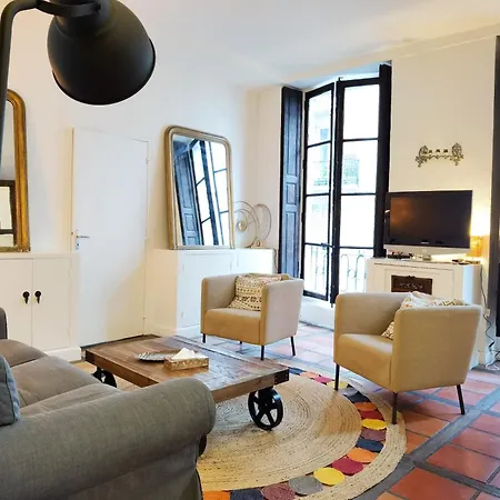 Le Marais Style With 3 Bdrs 3 Mns Republique N3-43 Paris